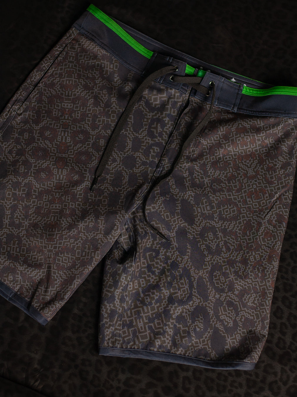 Boardshort Men / Fast Dry - LEOPARDUS LAGARTIKA
